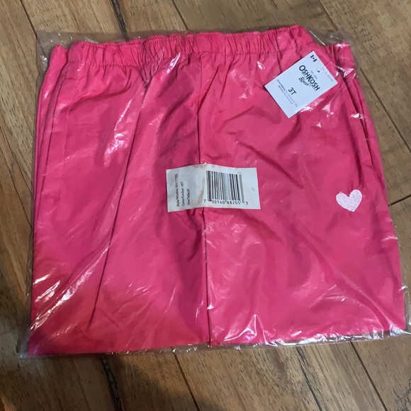 Oshkosh pink rain pants Brand new 3T - Picture 2 of 3